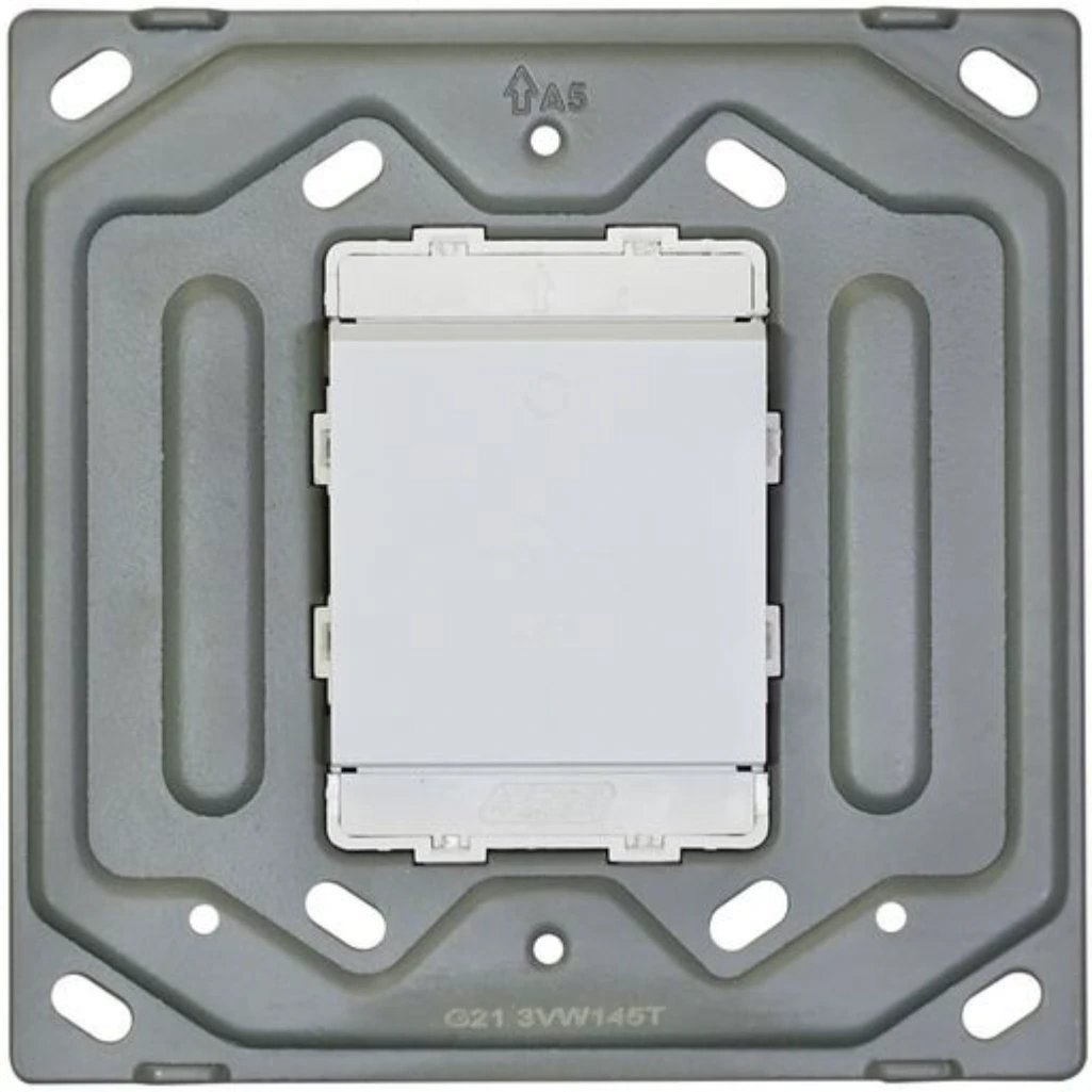 VETI3 45A 3 POLE ISOLATOR WHT - 3VW145T
